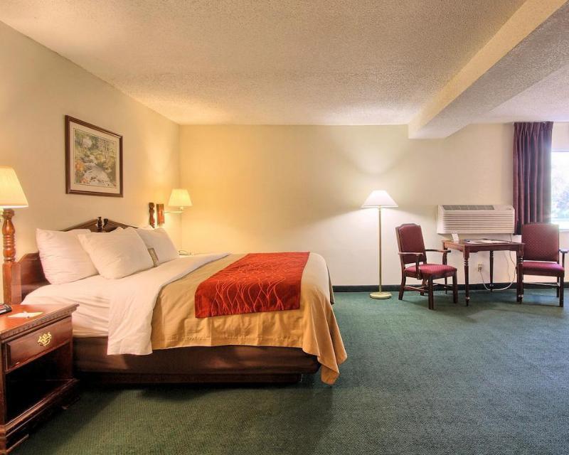 Готель Super 8 By Wyndham Chambersburg I-81 Екстер'єр фото
