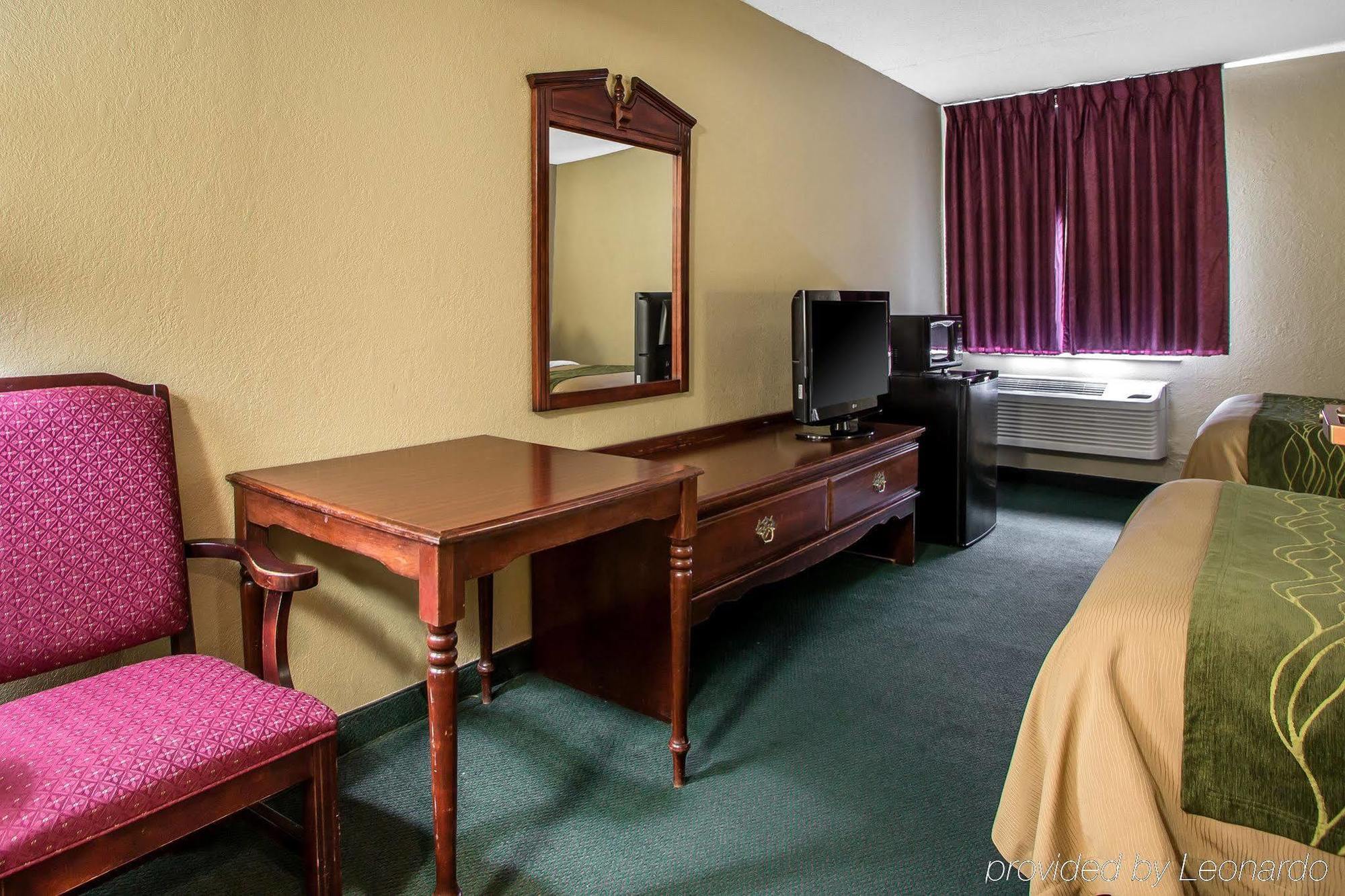 Готель Super 8 By Wyndham Chambersburg I-81 Екстер'єр фото